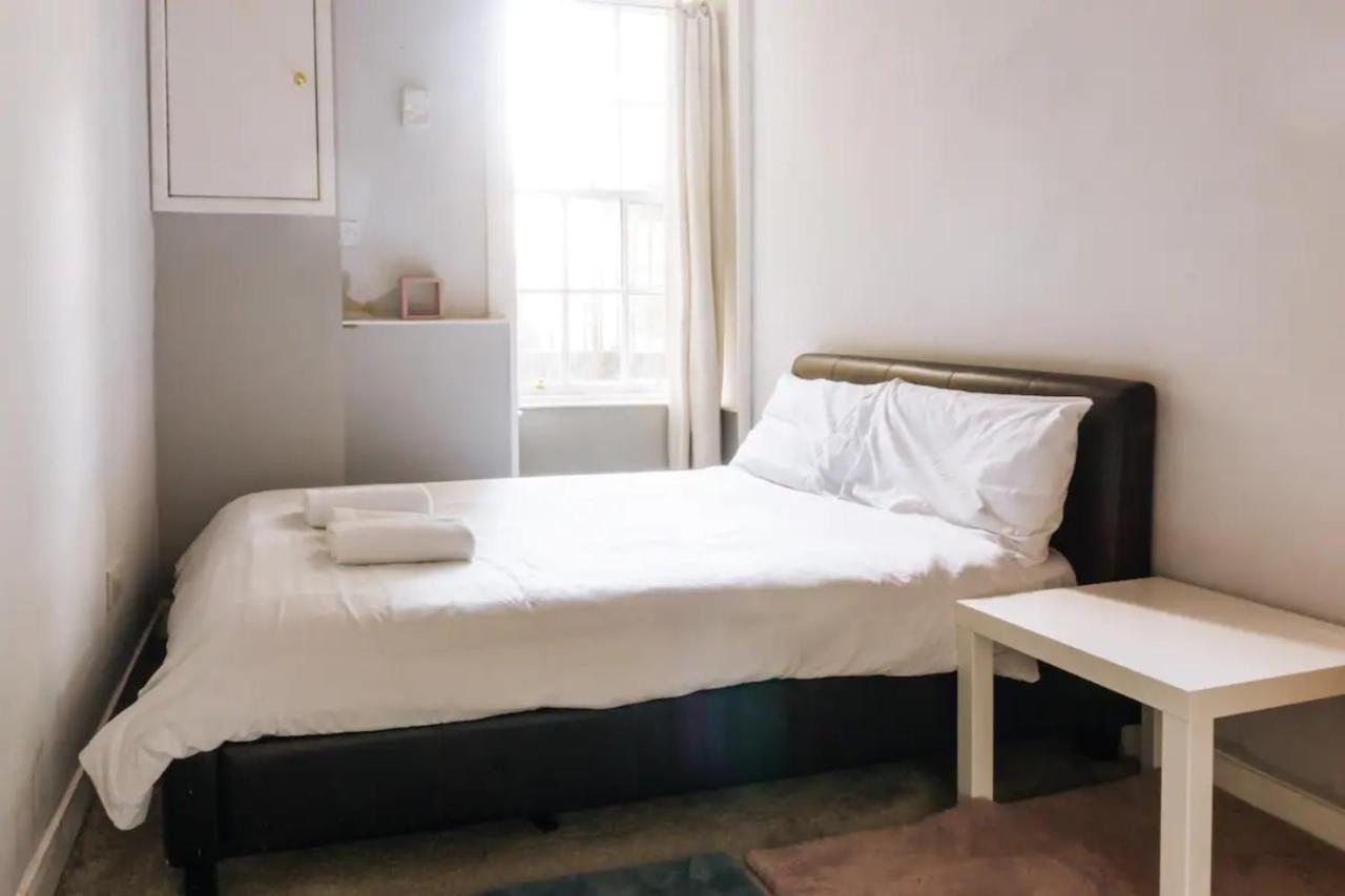 Homely 3 Bedroom In The Heart Of Central EDI Eksteriør bilde